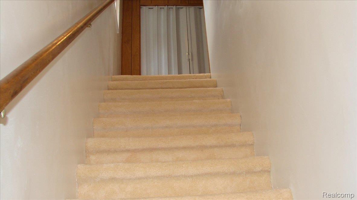20779 12 Mile Road Roseville, MI 48066 - Photo 8 of 8 20779 12 mile rsvl 014
