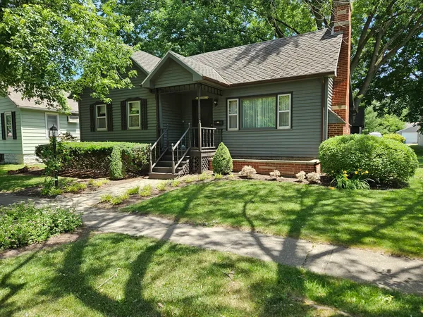 $234,900 | 48 North Market Street, Momence, IL 60954