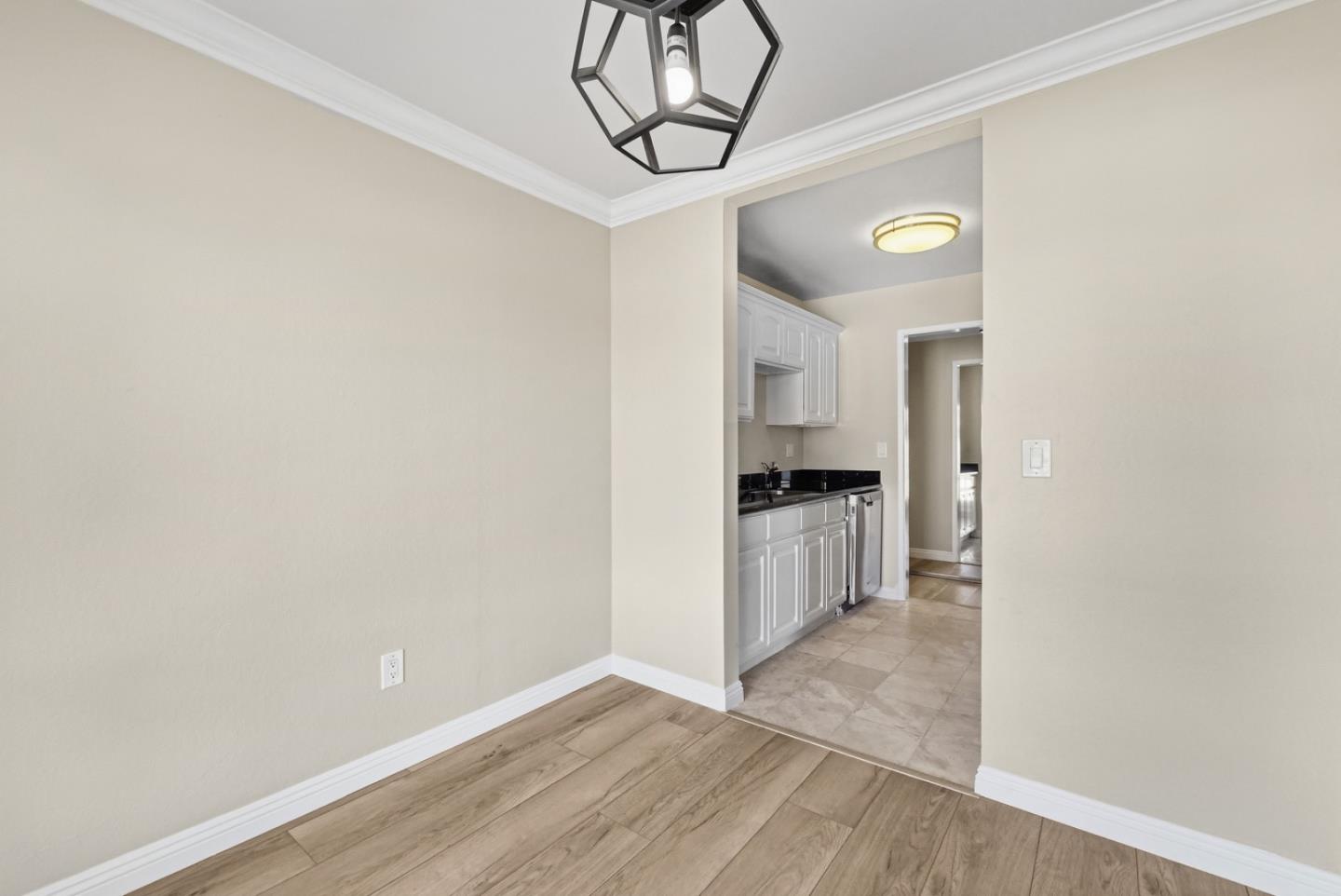 8 Commodore Drive, Unit C457 Emeryville, CA 94608 - Photo 13 of 49