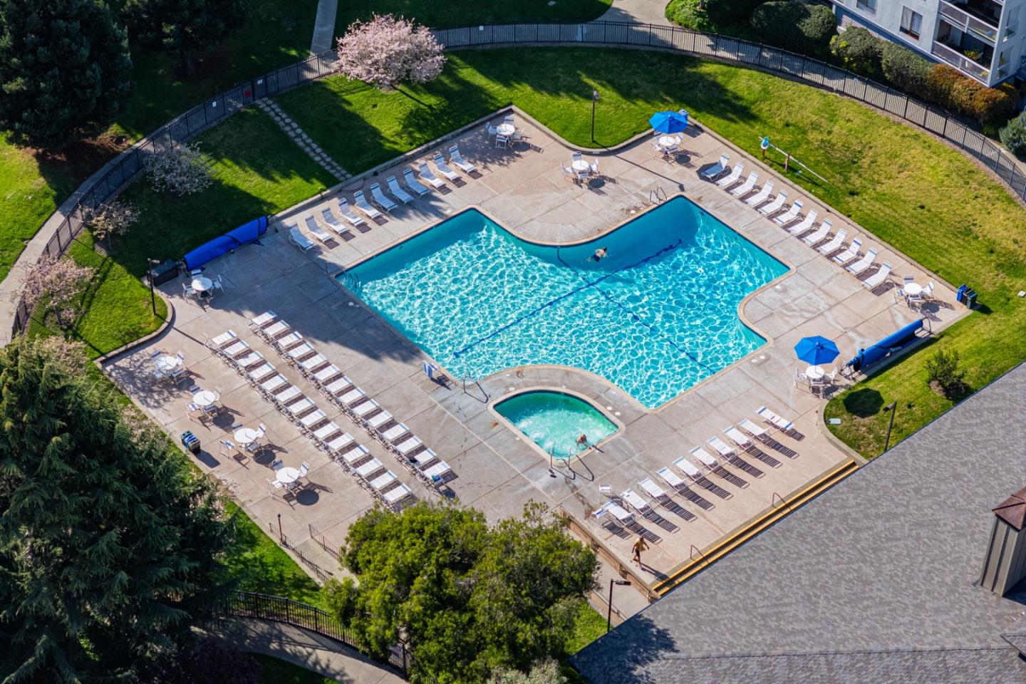 8 Commodore Drive, Unit C457 Emeryville, CA 94608 - Photo 37 of 49