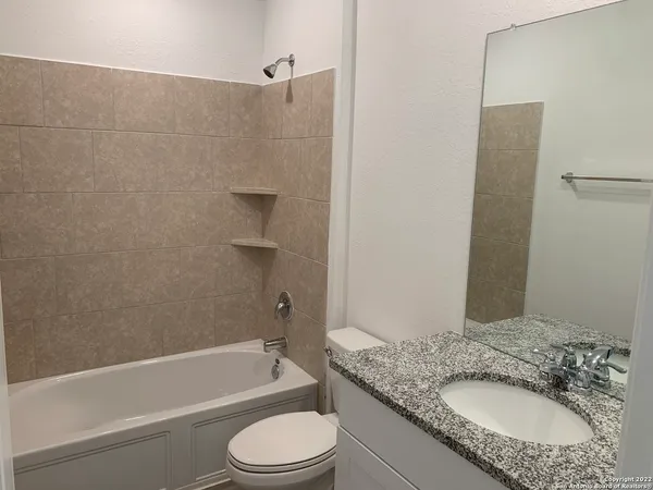 $2,195 | 458 Fairy Duster Drive, New Braunfels, TX 78130