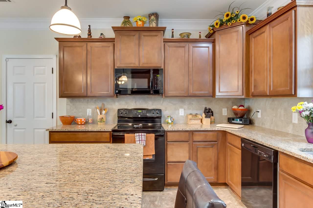 126 Arnold Mill Road Simpsonville, SC 29680 - Photo 14 of 36 Gallery Image 14