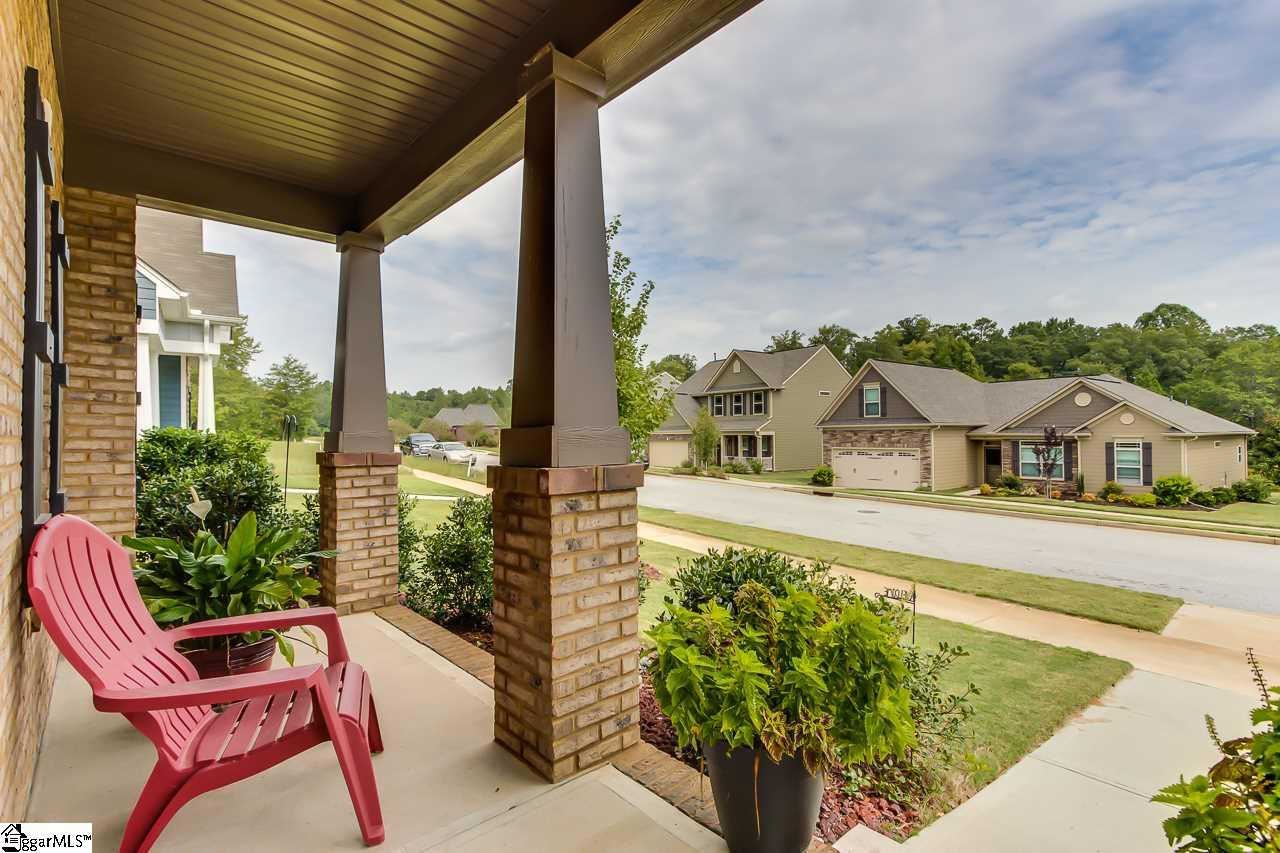 126 Arnold Mill Road Simpsonville, SC 29680 - Photo 3 of 36 Gallery Image 3