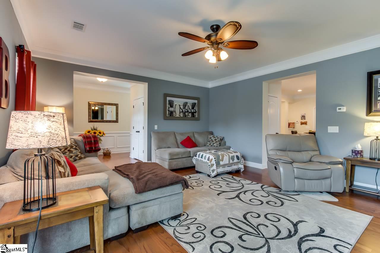 126 Arnold Mill Road Simpsonville, SC 29680 - Photo 8 of 36 Gallery Image 8