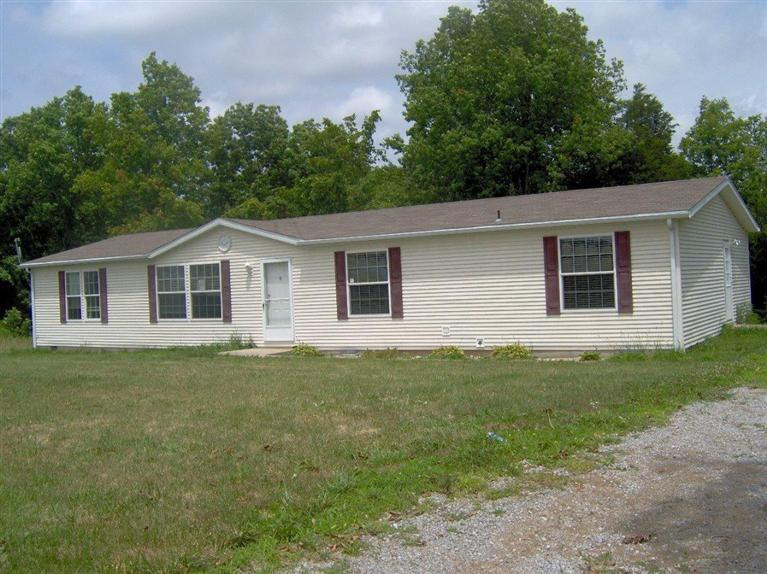 1251 Oakland Road Brooksville, KY 41004 - Photo 1 of 17 Gallery Image 1