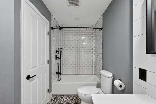 $429,900 | 1101 Juniper Street Northeast, Unit 818, Atlanta, GA 30309