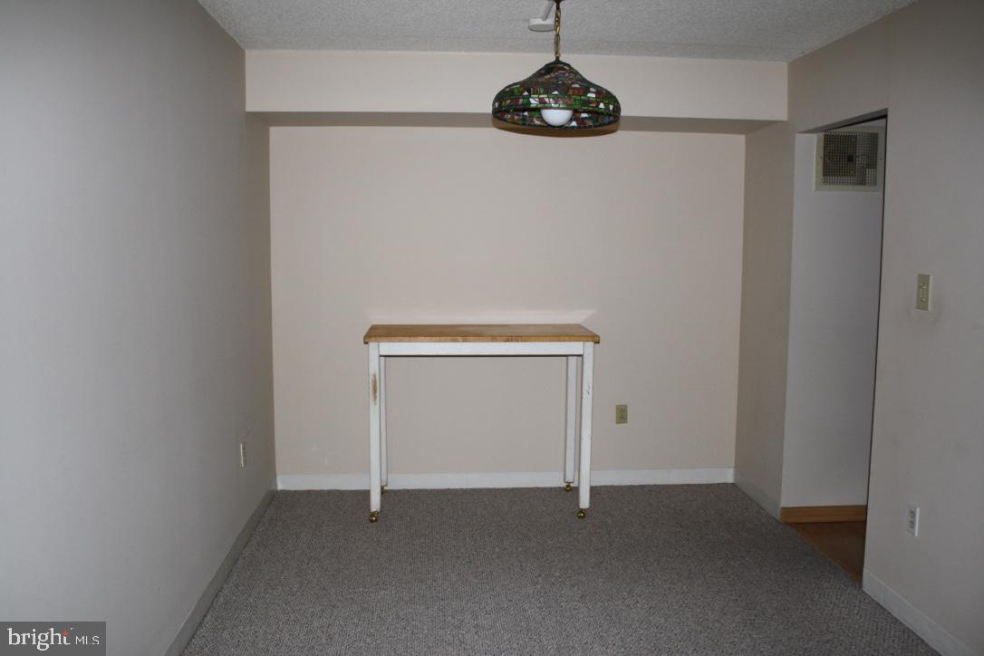 800 Avondale Road, Unit 6C Wallingford, PA 19086 - Photo 10 of 25 a view of an empty room with a window