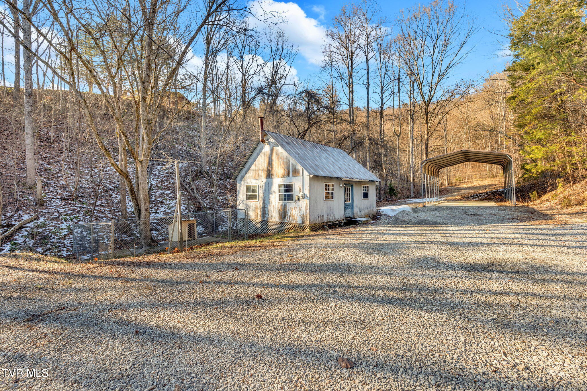 2480 Gap Mountain Road Greeneville, TN 37745 - Photo 47 of 67 60-web-or-mls-JH 20250116-190