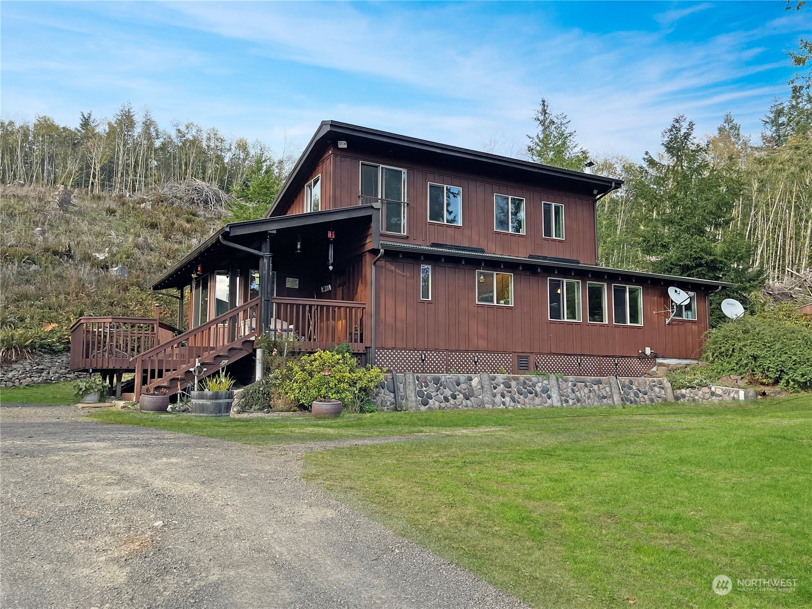 521 Maranatha Road Kelso, WA 98626 - Photo 1 of 40 Gallery Image 1