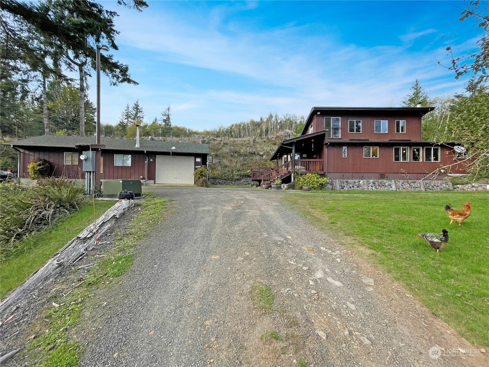 521 Maranatha Road Kelso, WA 98626 - Photo 3 of 40 Gallery Image 3