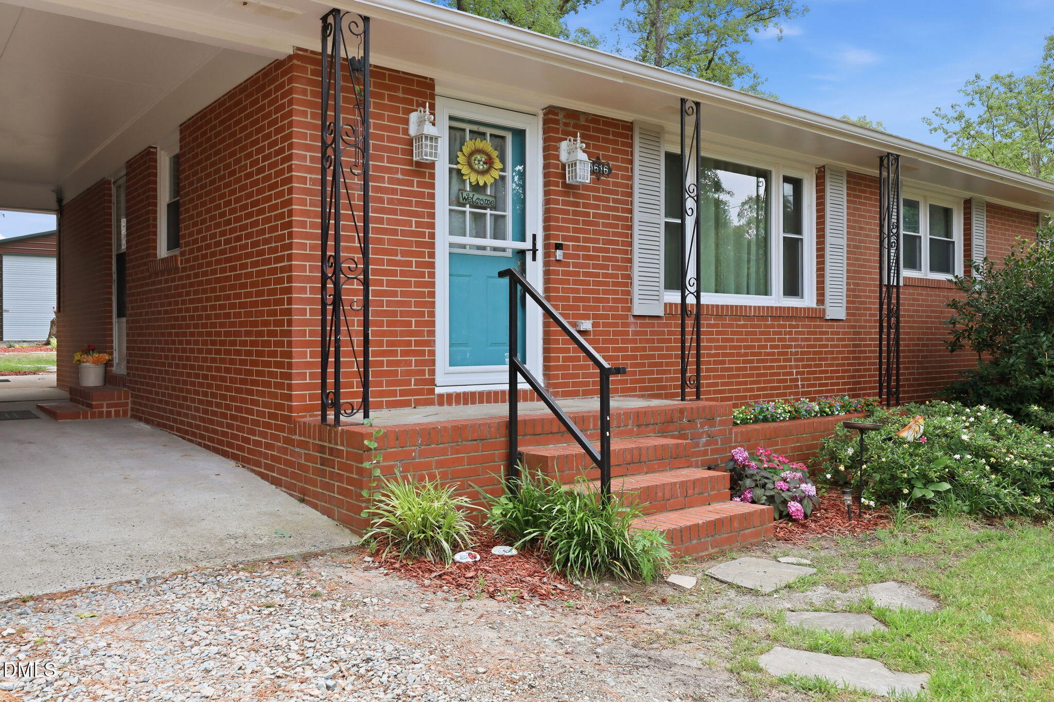 4616 Holloman Road Durham, NC 27703 - Photo 5 of 41