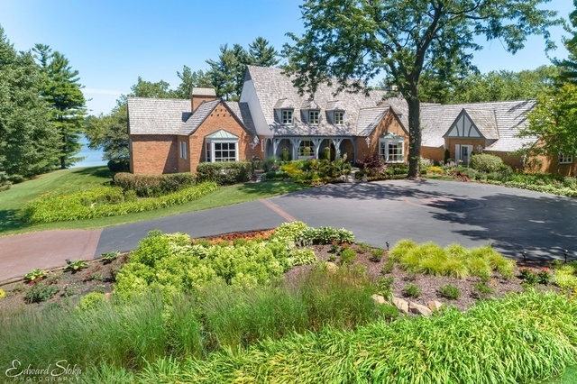 90 Hawthorne Road Barrington Hills, IL 60010 - Photo 2 of 73 Gallery Image 2
