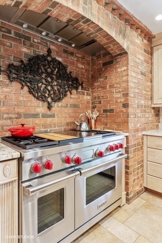 90 Hawthorne Road Barrington Hills, IL 60010 - Photo 23 of 73 Gallery Image 23