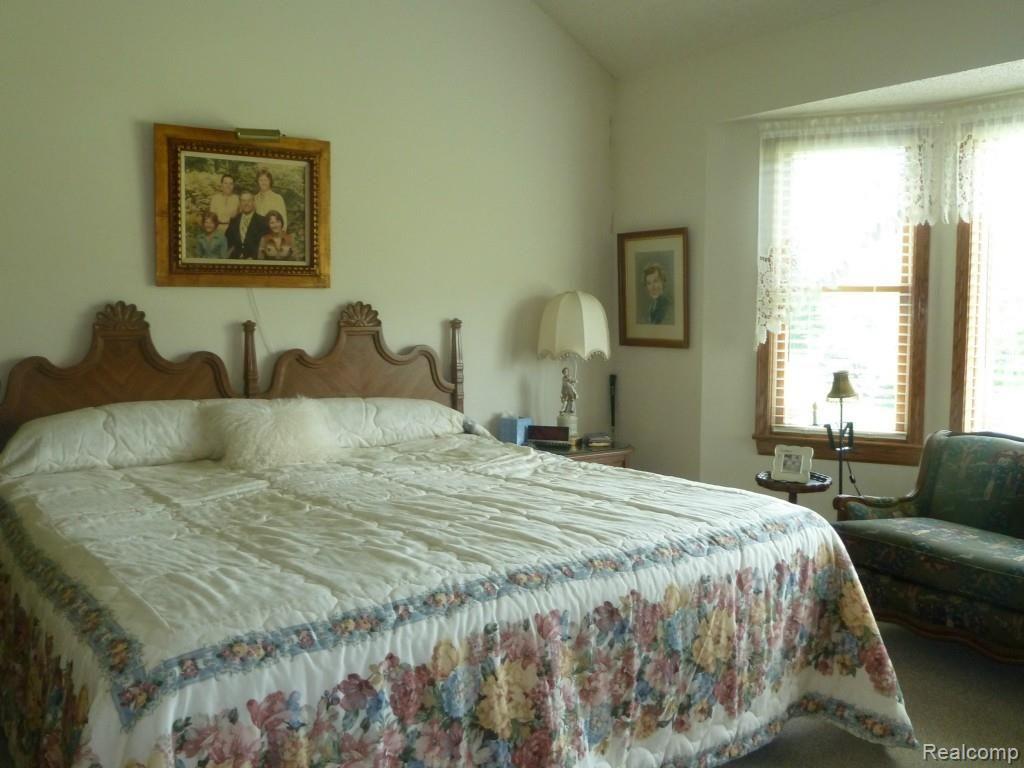 20909 Napier Road Northville, MI 48167 - Photo 26 of 44 Master Suite
