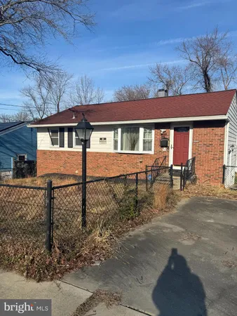 front view of house with a yard