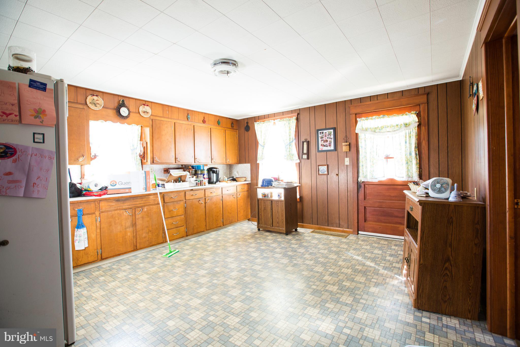 3529 Centennial Road Hanover, PA 17331 - Photo 16 of 35