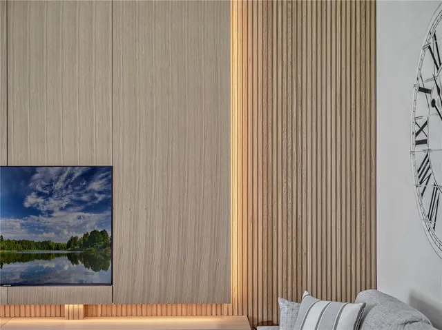 a view of a floor to ceiling window