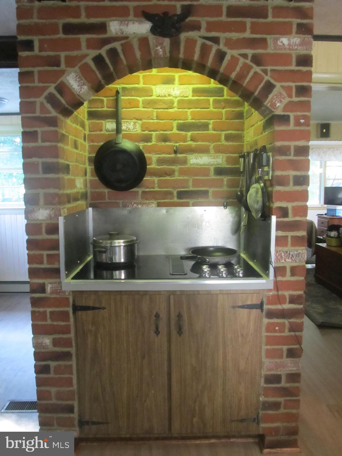 84 Chapel Hill Road Sinking Spring, PA 19608 - Photo 6 of 43 Cooktop area