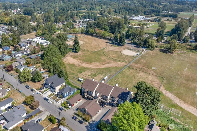 $389,950 | 101 Pine Avenue, Unit 105, Snohomish, WA 98290