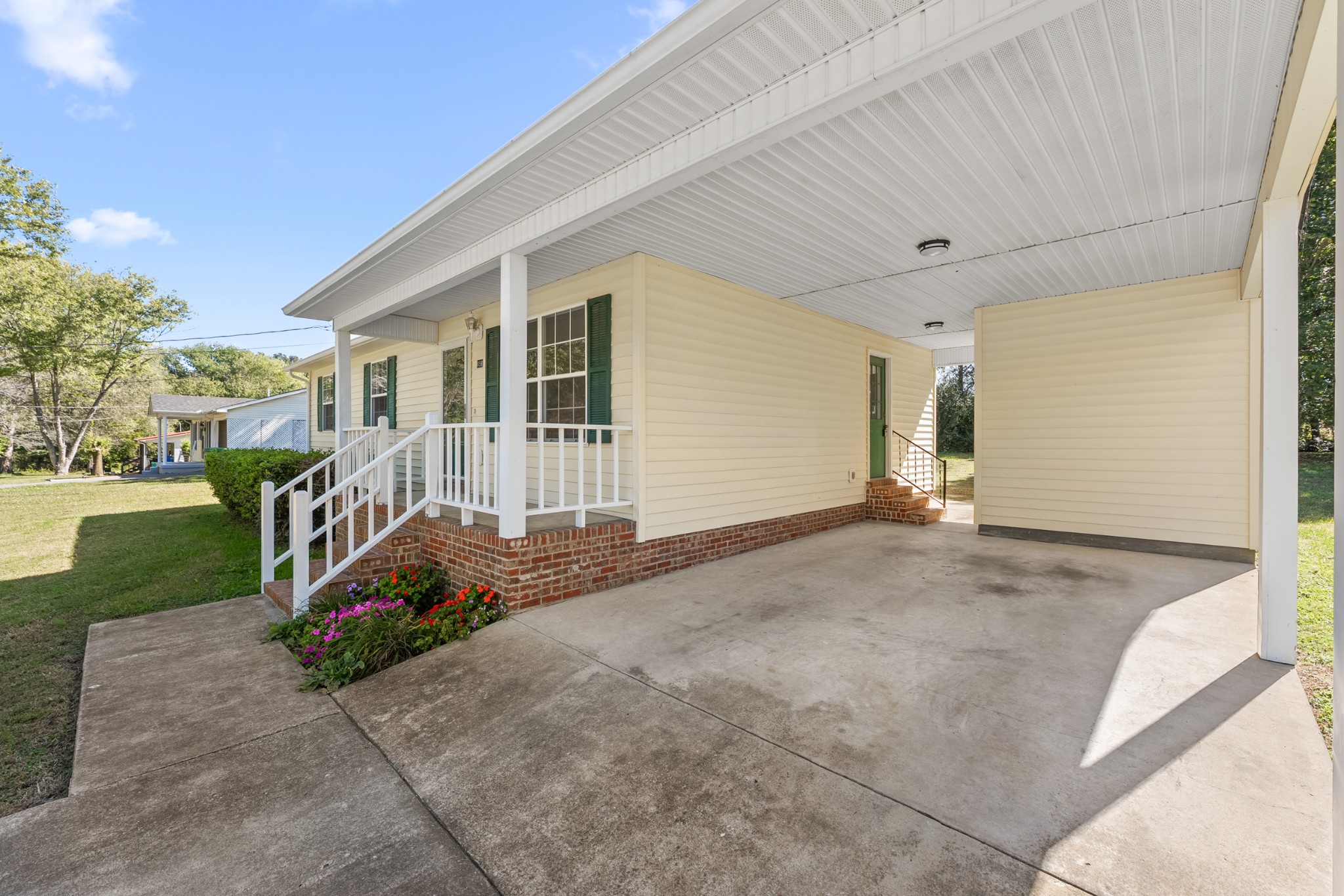 458 Woods Edge Road Winchester, TN 37398 - Photo 4 of 26 Gallery Image 4