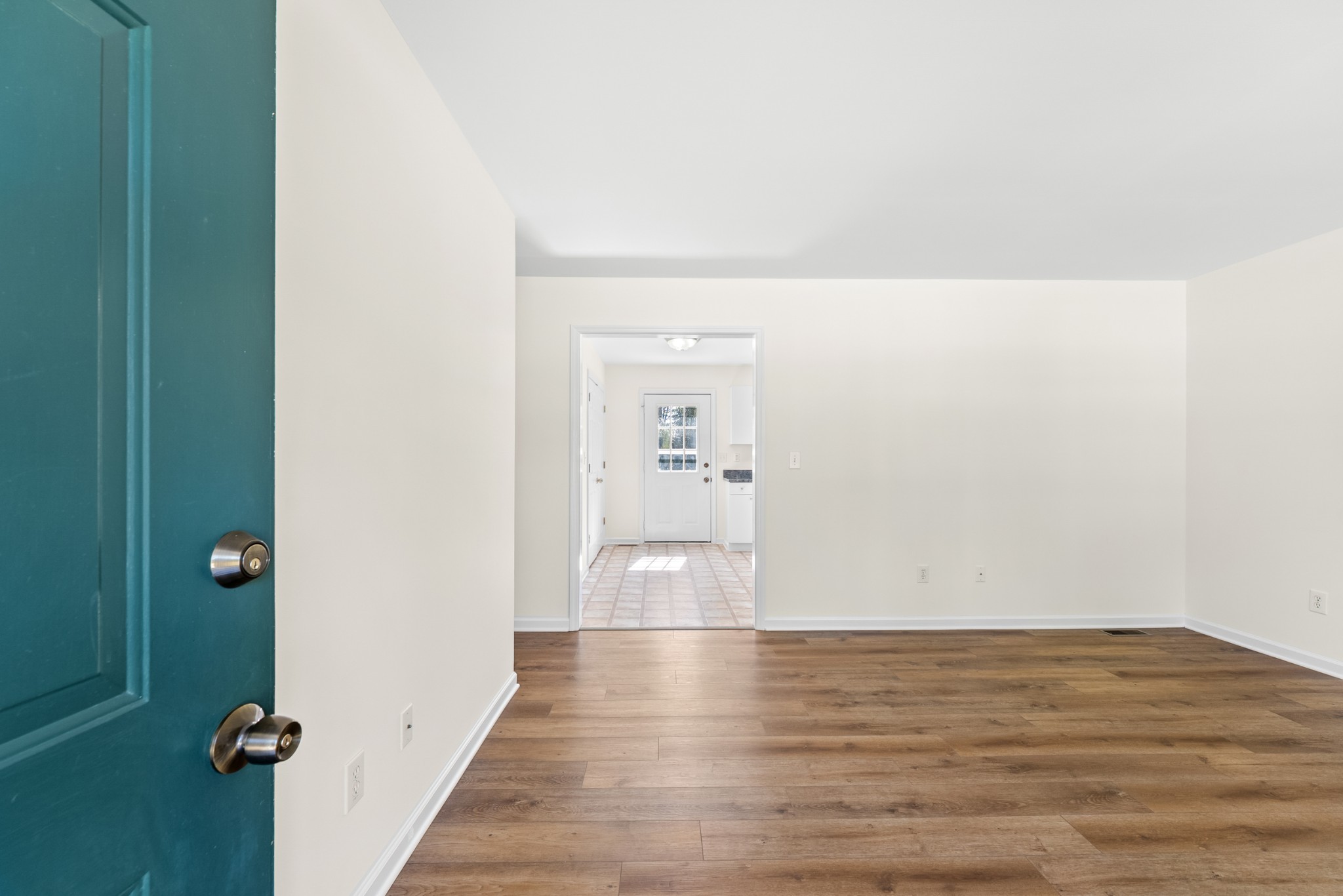 458 Woods Edge Road Winchester, TN 37398 - Photo 6 of 26 Gallery Image 6