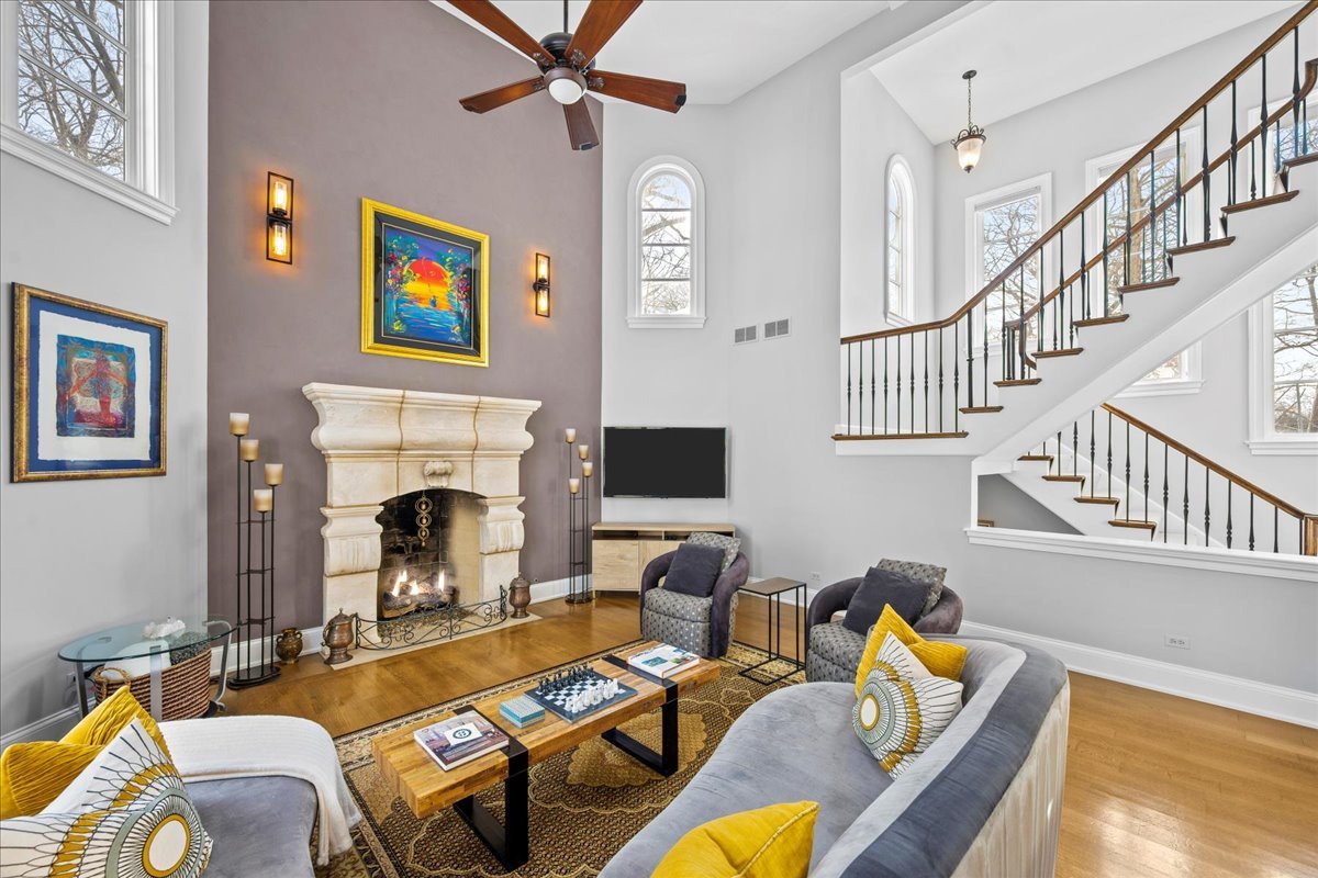 697 Bluff Road Lake Bluff, IL 60044 - Photo 17 of 49 a living room with furniture fireplace and a flat screen tv