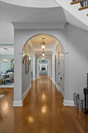 $2,995,000 | 697 Bluff Road, Lake Bluff, IL 60044