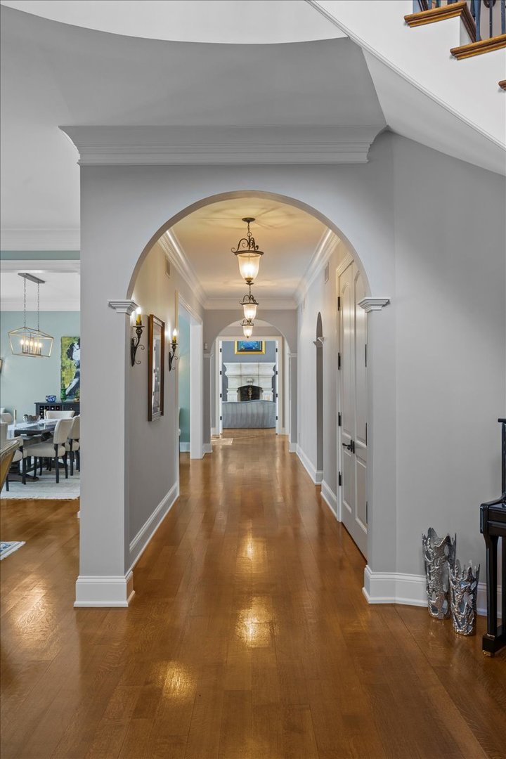 697 Bluff Road Lake Bluff, IL 60044 - Photo 4 of 49 a view of a livingroom with wooden floor and furniture