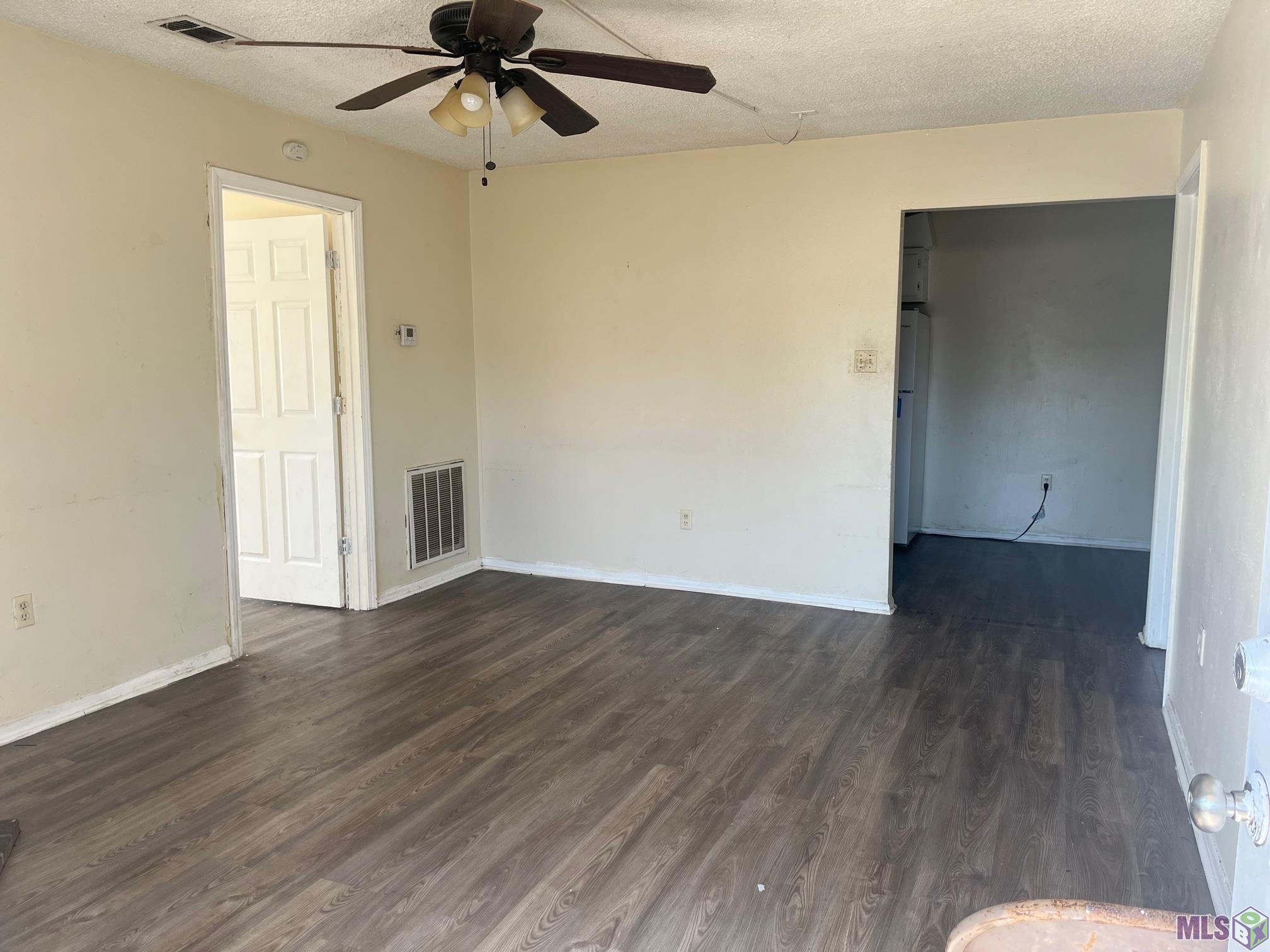 1055 Manson Drive Baton Rouge, LA 70816 - Photo 2 of 13
