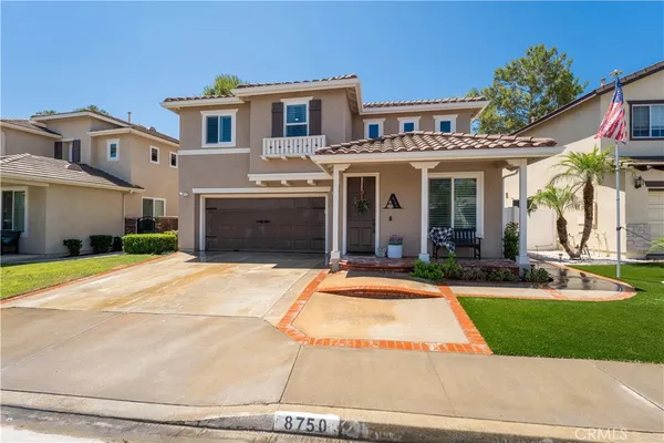 $1,299,900 | 8750 East Heatherwood Road, Anaheim Hills, CA 92808