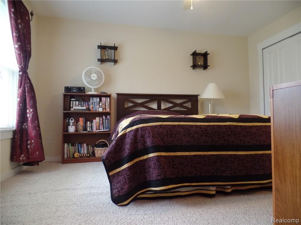 220 South Center Road Grand Blanc, MI 48439 - Photo 19 of 36 SAM_1609.JPG