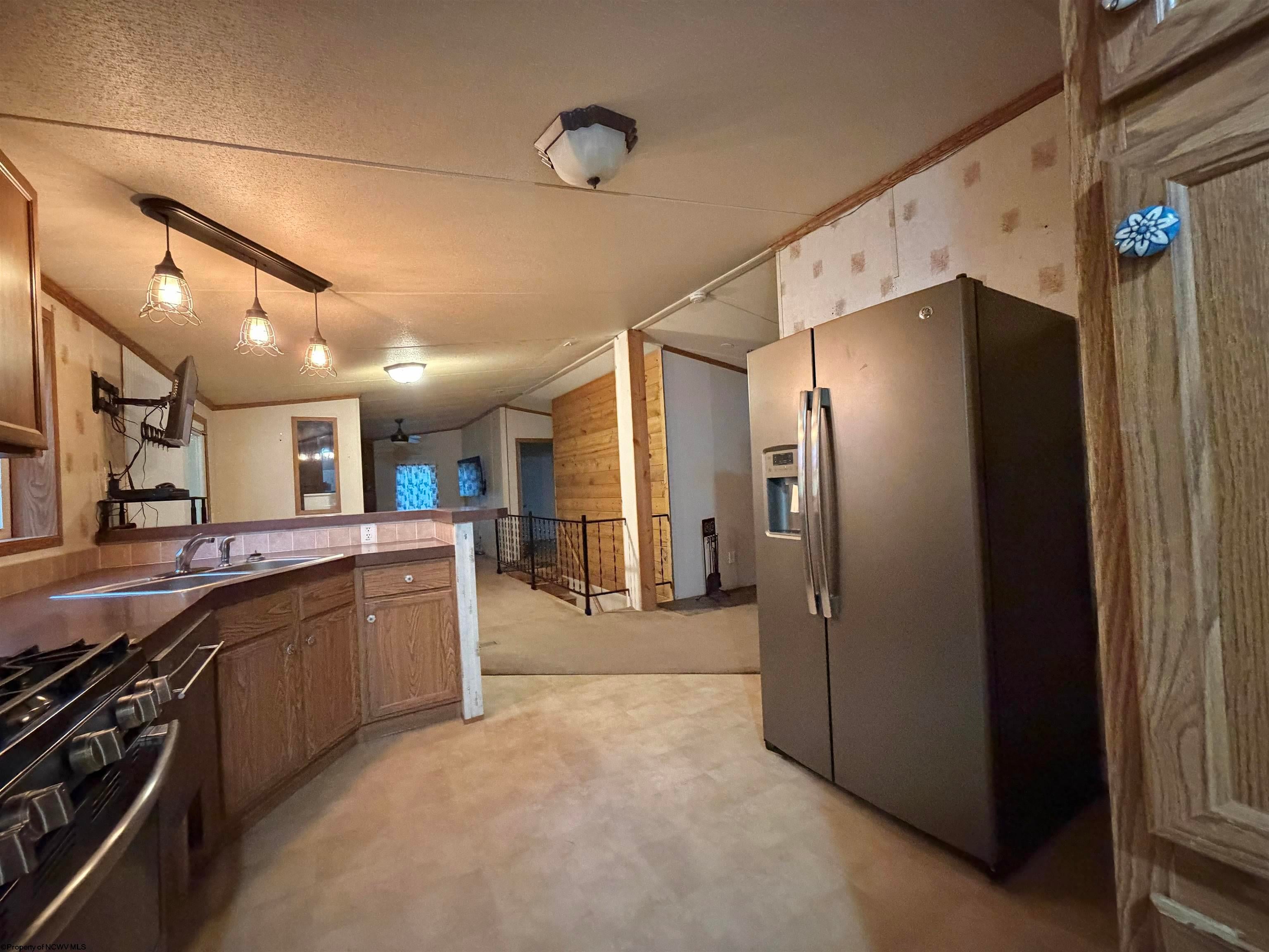 804 Jewelweed Road Salem, WV 26426 - Photo 7 of 34 Gallery Image 7