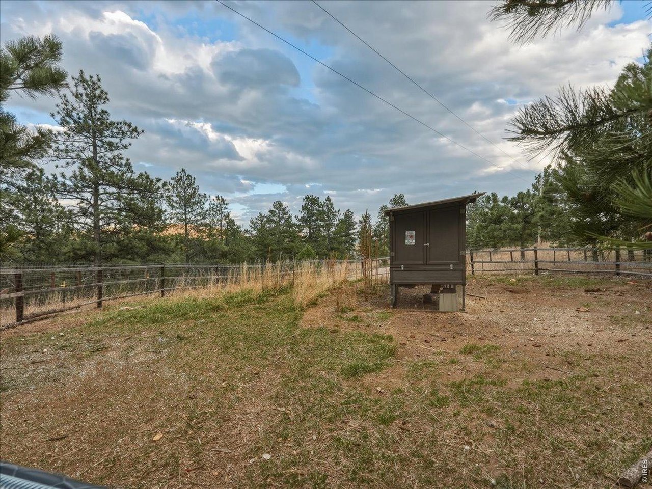 2565 Davis Ranch Road Bellvue, CO 80512 - Photo 47 of 50 Chicken Coop With Fenced Arena
