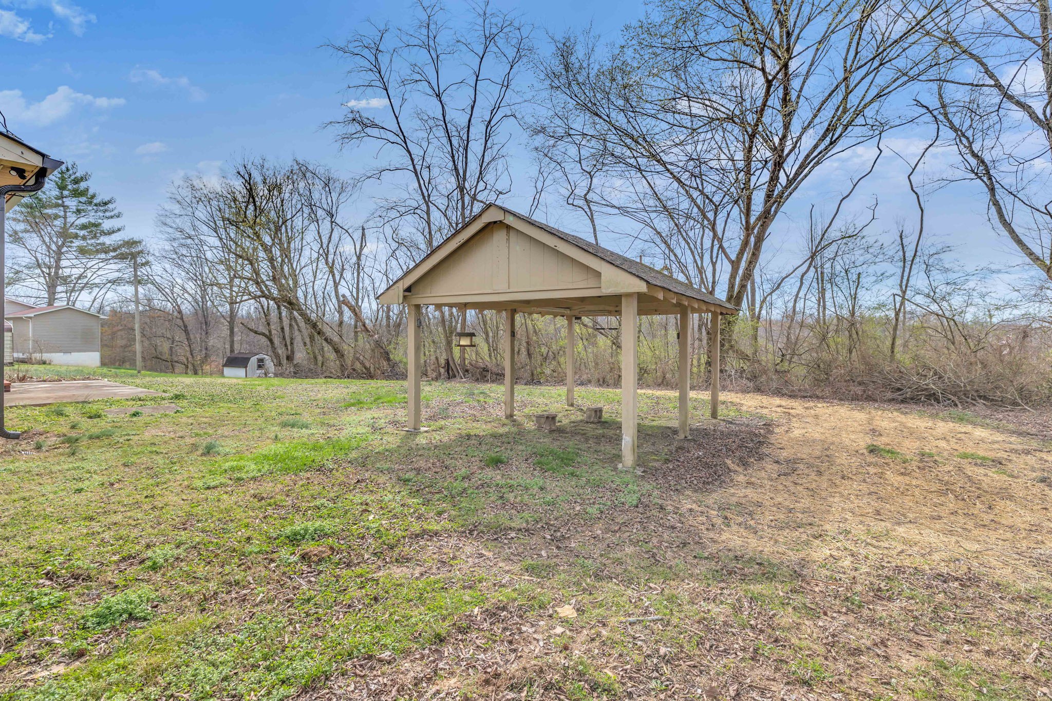 275 Man Hill Road Dowelltown, TN 37059 - Photo 32 of 38 Gallery Image 32
