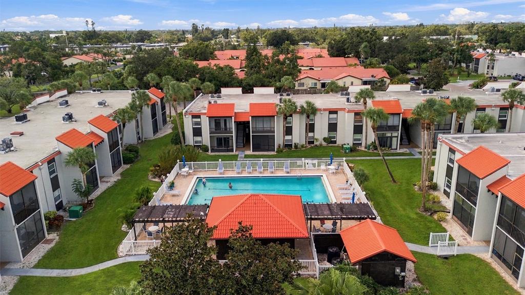 3265 South Beneva Road, Unit 104 Sarasota, FL 34232 - Photo 27 of 39 Gallery Image 27