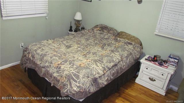 319 Ash Road Tuckerton, NJ 08087 - Photo 9 of 12 GetMedia (8)