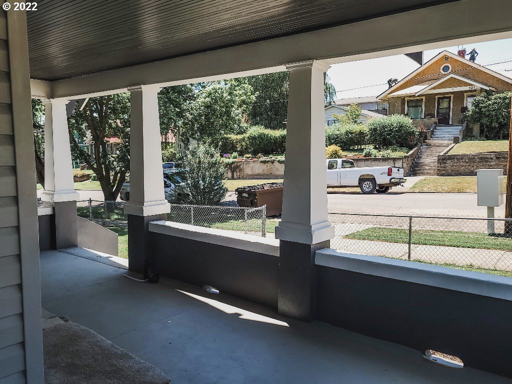 324 Northwest 9th Street Pendleton, OR 97801 - Photo 12 of 24 a view of outdoor space with seating