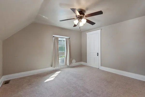 $180,000 | 612 North Clinton Street, Adrian, MI 49221