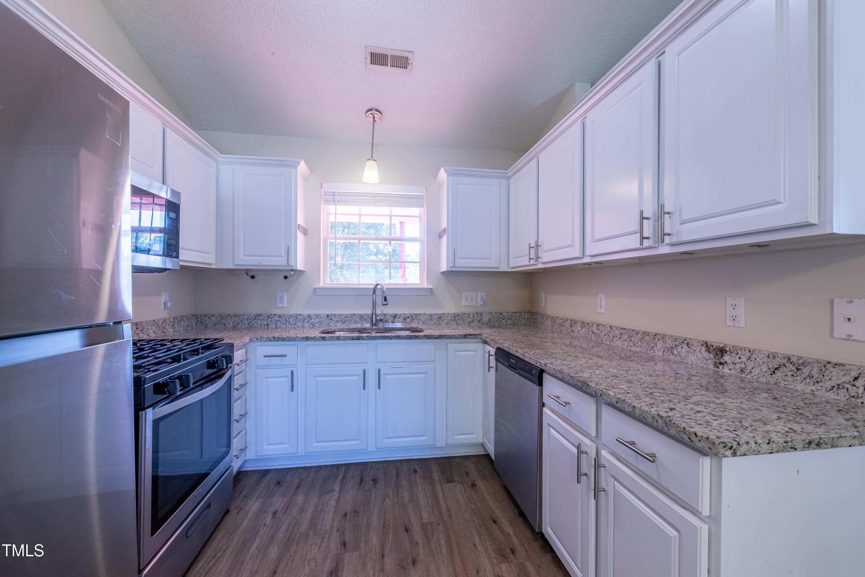 5604 Leonard Mill Road Raleigh, NC 27616 - Photo 14 of 40 2E6A3831-HDR