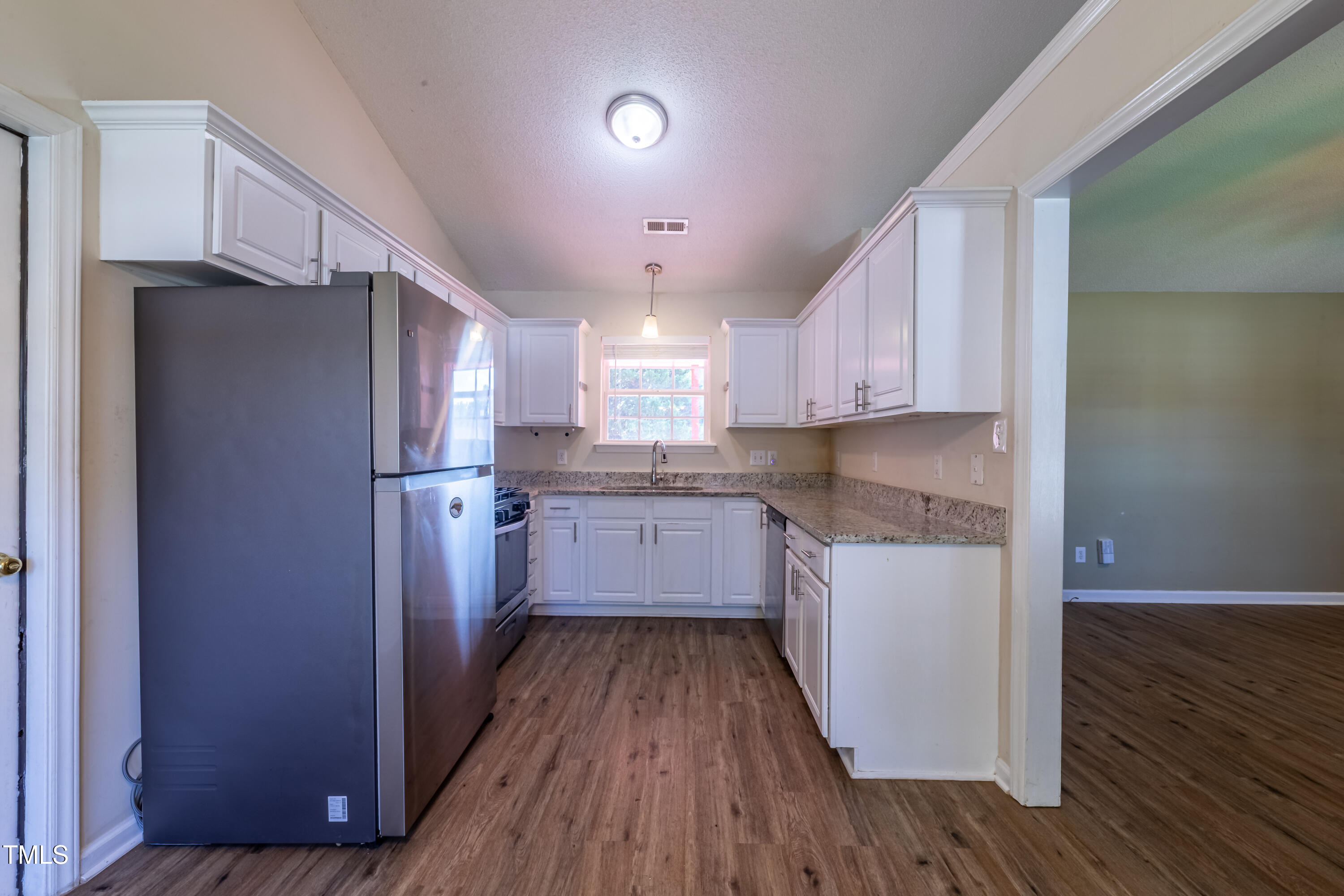 5604 Leonard Mill Road Raleigh, NC 27616 - Photo 9 of 40 2E6A3826-HDR