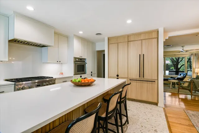 $1,100,000 | 1600 Larkwood Drive, Austin, TX 78723