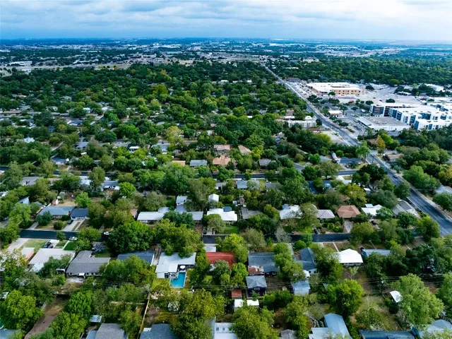 $1,100,000 | 1600 Larkwood Drive, Austin, TX 78723