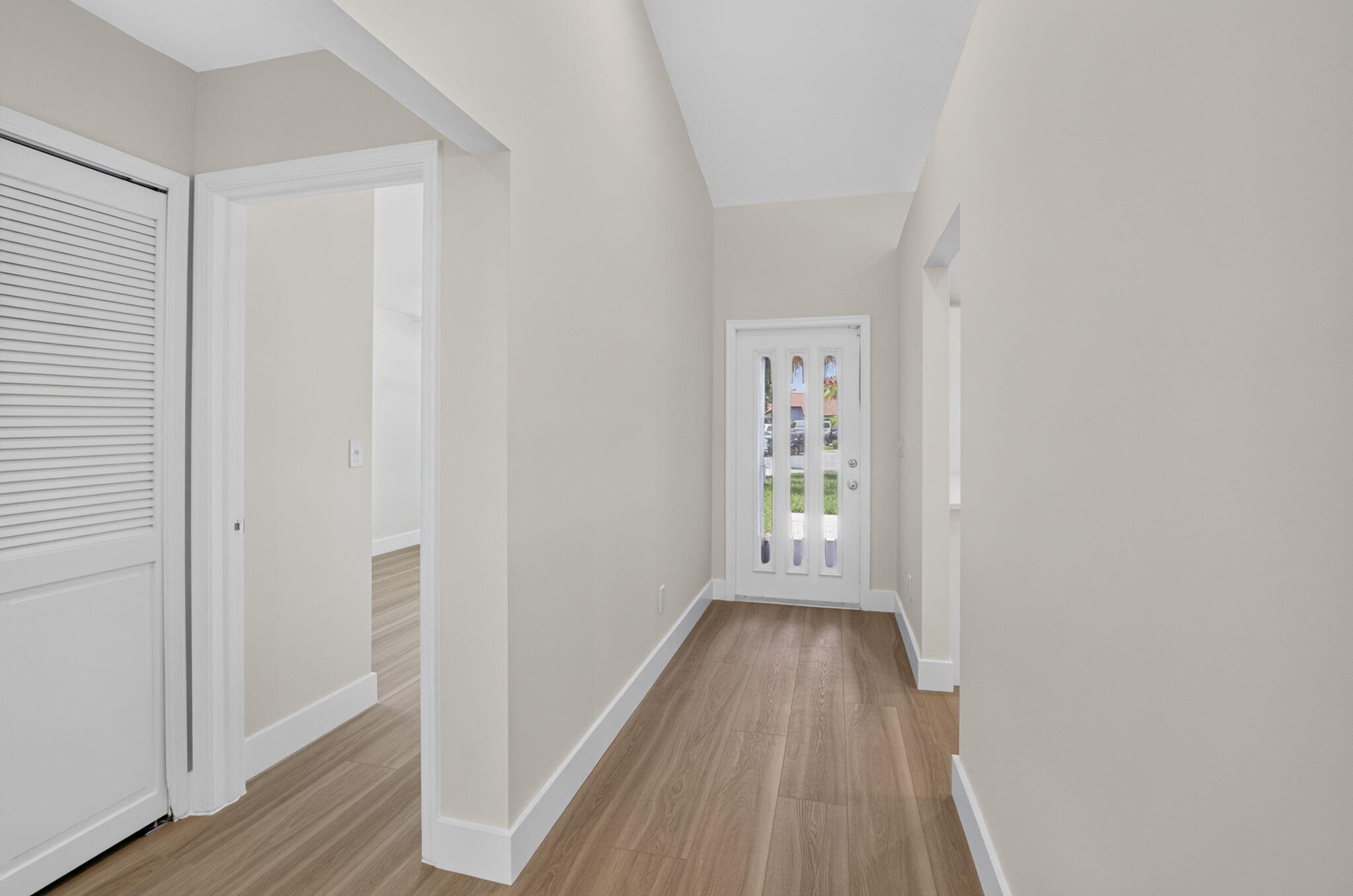 1378 Northwest 13th Court Boca Raton, FL 33486 - Photo 8 of 57 ENTRY