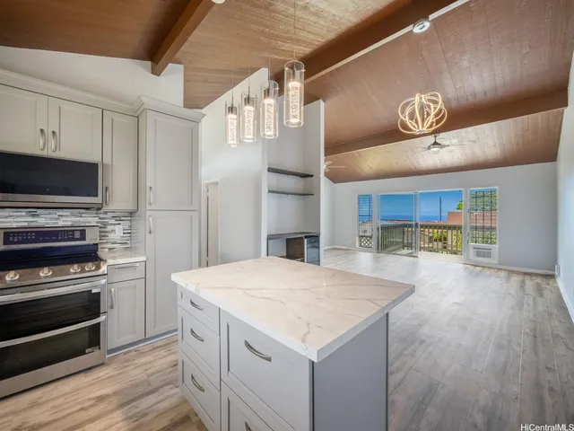 $656,000 | 92-989 Makakilo Drive, Unit 38, Kapolei, HI 96707