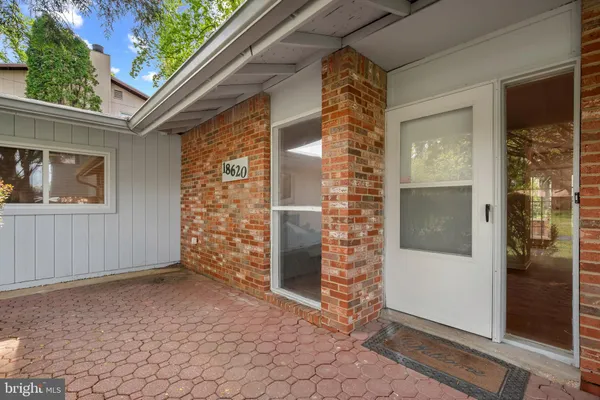 $635,000 | 18620 Tanterra Way, Brookeville, MD 20833