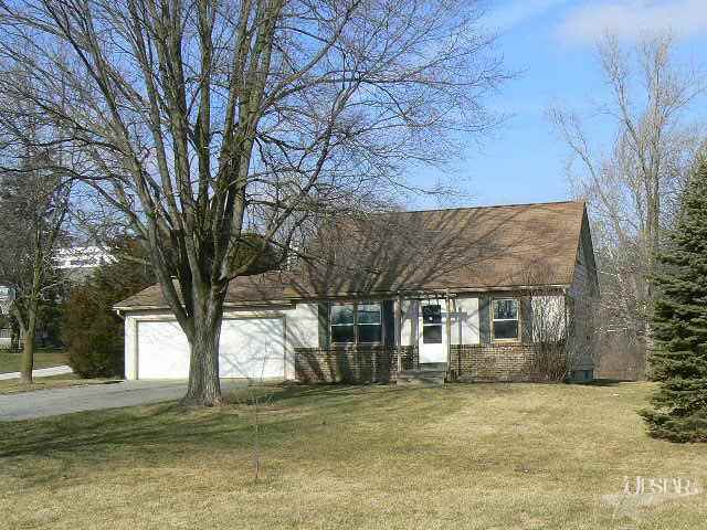 322 East Till Road Fort Wayne, IN 46825 - Photo 1 of 14 Gallery Image 1