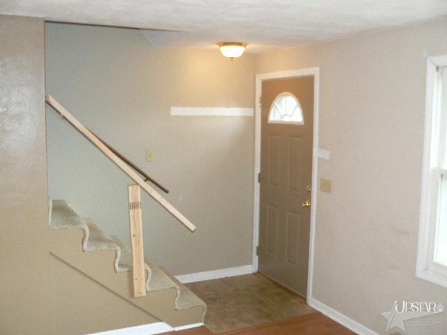 322 East Till Road Fort Wayne, IN 46825 - Photo 4 of 14 Gallery Image 4