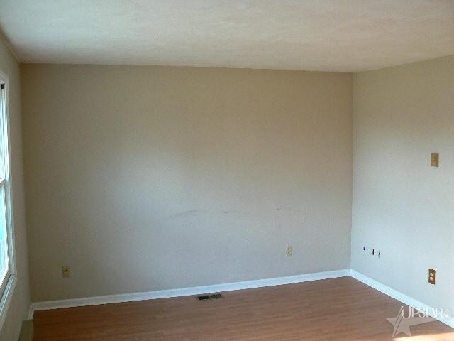 322 East Till Road Fort Wayne, IN 46825 - Photo 5 of 14 Gallery Image 5