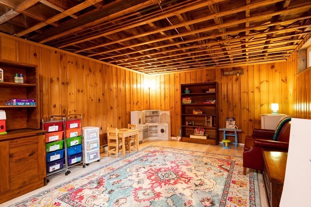 41 Hobomack Road Quincy, MA 02169 - Photo 26 of 42 Gallery Image 26