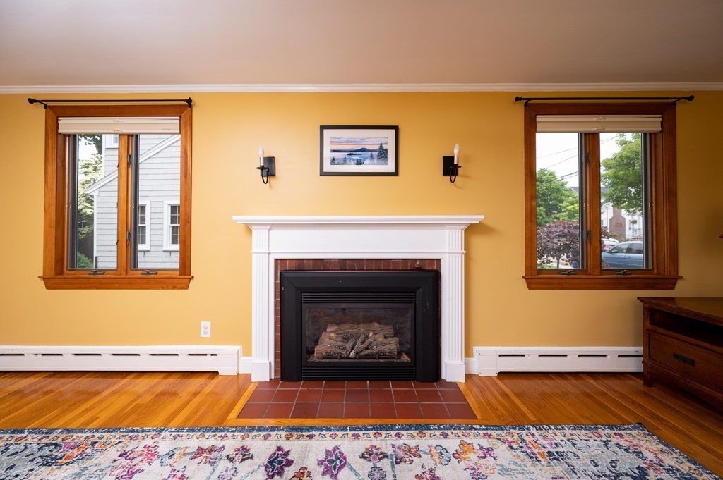 41 Hobomack Road Quincy, MA 02169 - Photo 5 of 42 Gallery Image 5